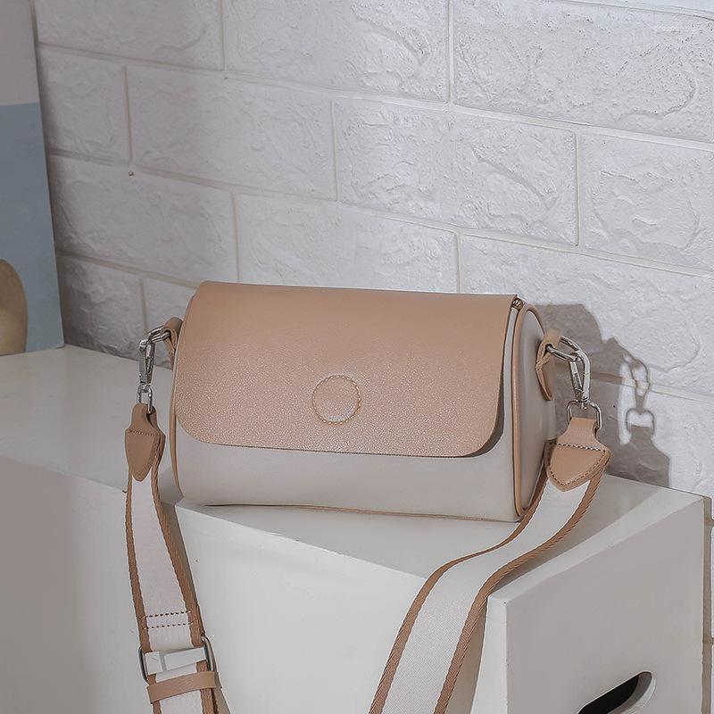 

Evening Bags FUNMARDI Fashion Panelled Patchwork Shoulder Bag For Women 2023 PU Leather Crossbody Female Pillow Design Small WLHB3301, Black