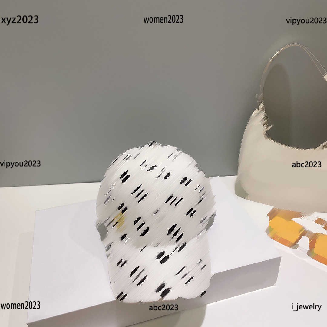 

designer women hat Gold metal logo decoration girl cap Free shipping fashion Flower print Ball Cap New listing #Including box, #1