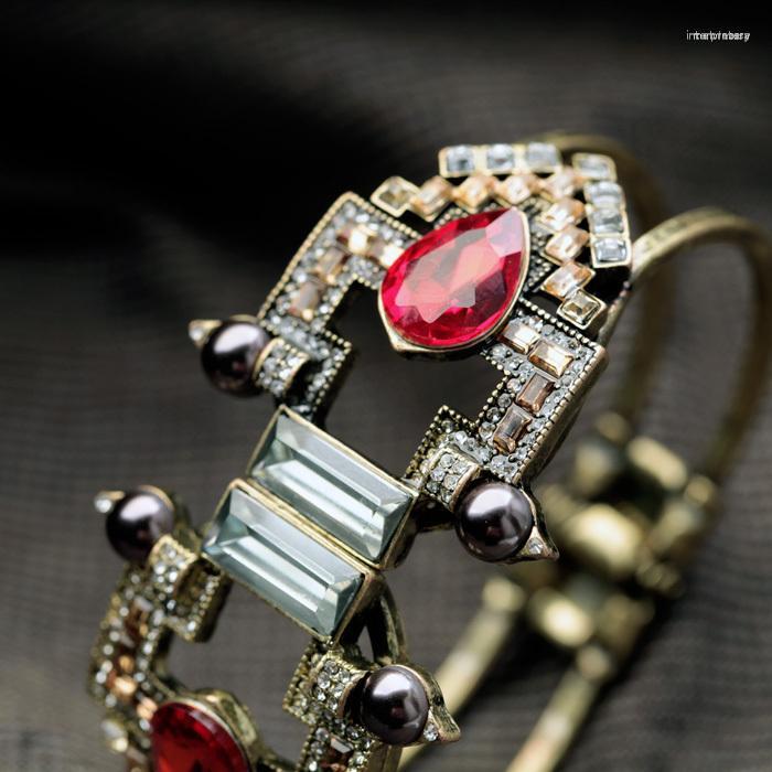 

Bangle Arrival Simple Women Party Resin Glass Plant Shiny Gold Color