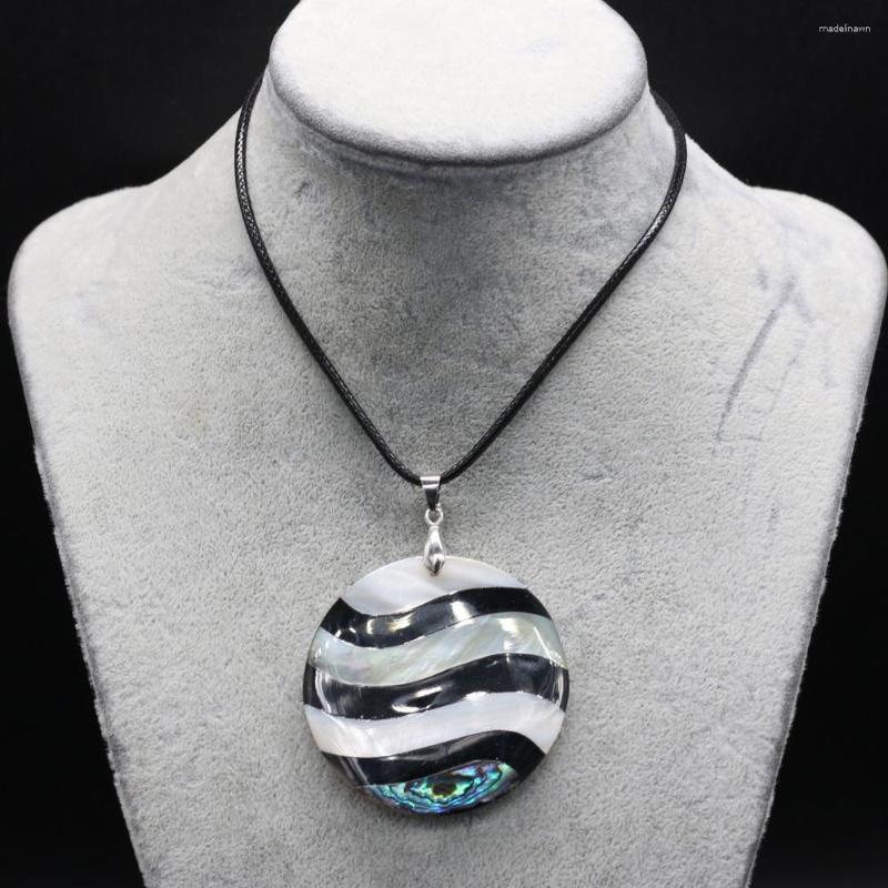 

Chains Natural Shell Necklace With Round Stripe Pendant Leather Cord 2MM Charms For Elegant Women Love Romantic Gift