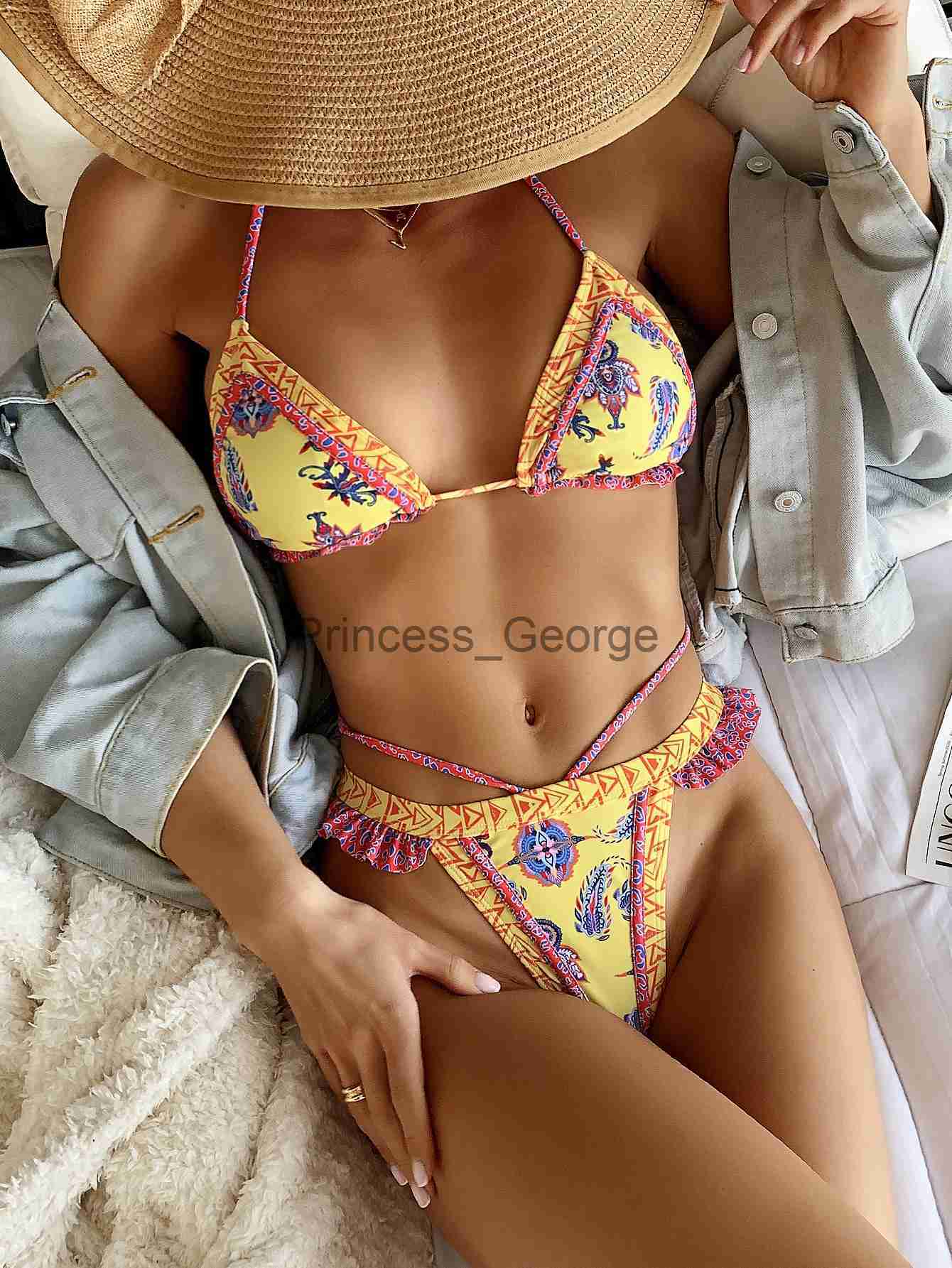 

Women's Plus Size Swimwear Sexy Micro Bikini 2023 Women Vintage Floral Print Ruffles Thong Swimsuit Cut Out Bandage Push Up Bathing Suit Mini Swimwear x0621, Beige
