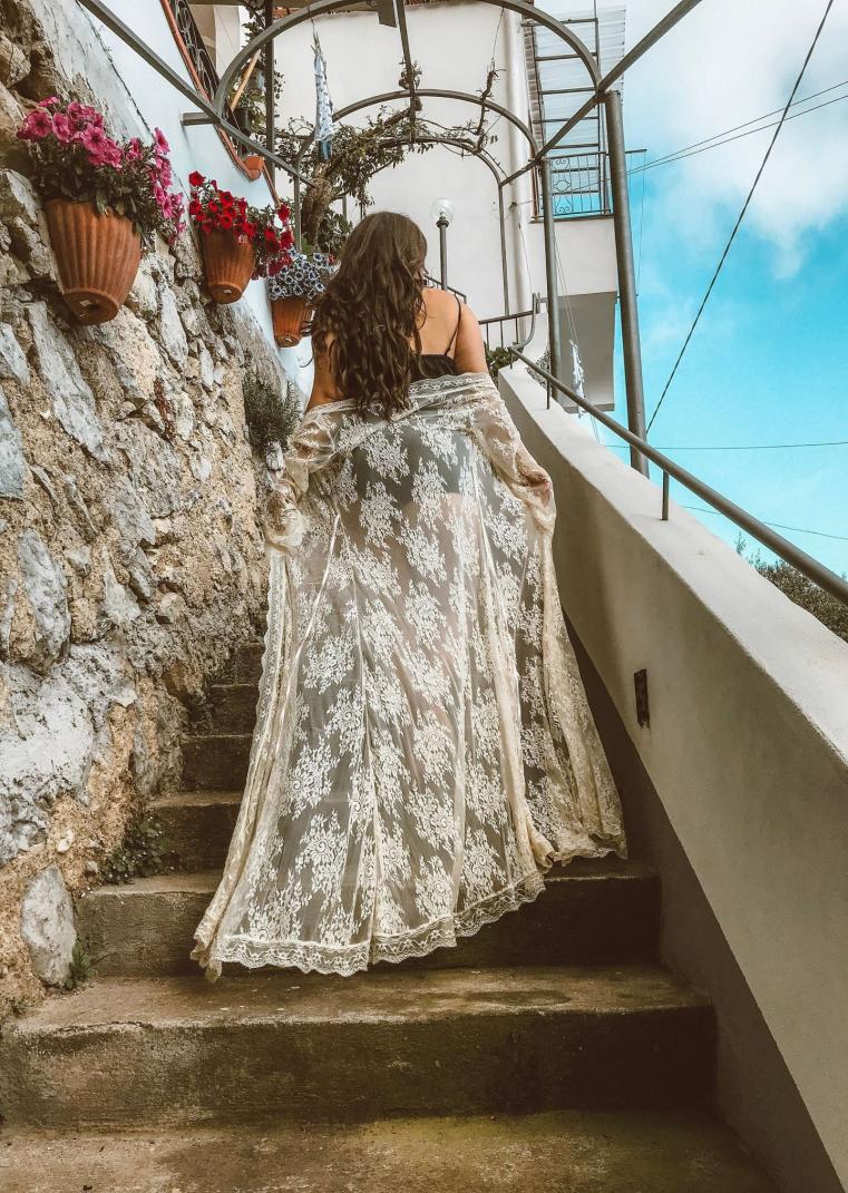 

Beach cardigan Wavy lace Beach Blouse Loose sunscreen Beach shawl Longuette Holiday clothes Swimming jacket with blouse3813690