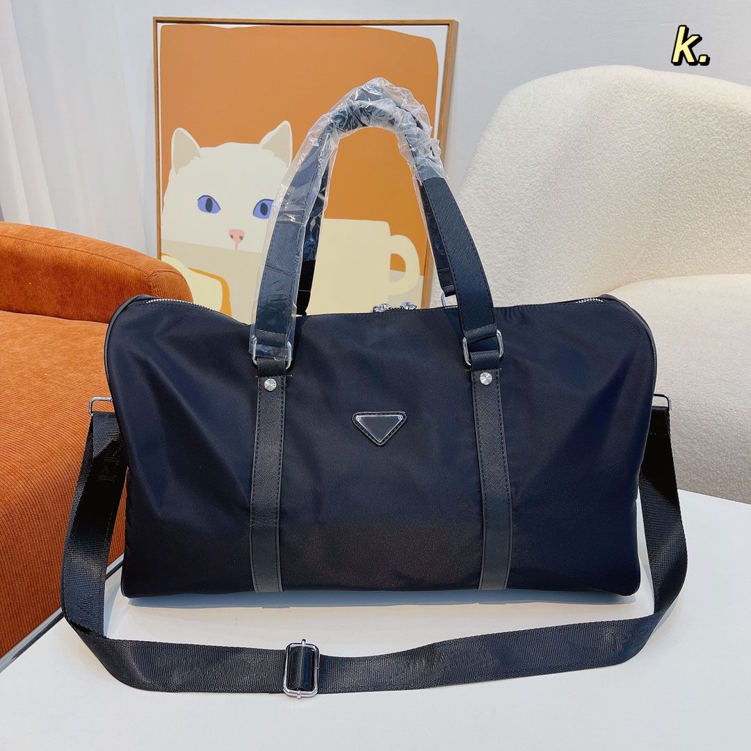 

Designer Large Commerce High Carry Luggage Bags Men quality Gentleman Luxury Bags Travel Nylon Handbags Fashion Capacity Holdall Duffel Bbtk, Black