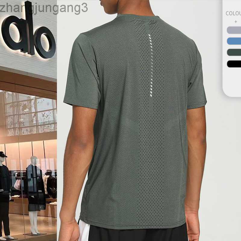 

Desginer Alo Yoga T Shirt Summer Outdoor Running Fitness Suit Men's Quick Dried Ice Silk Breathable Sports Crew Neck T-shirt Top, Army green