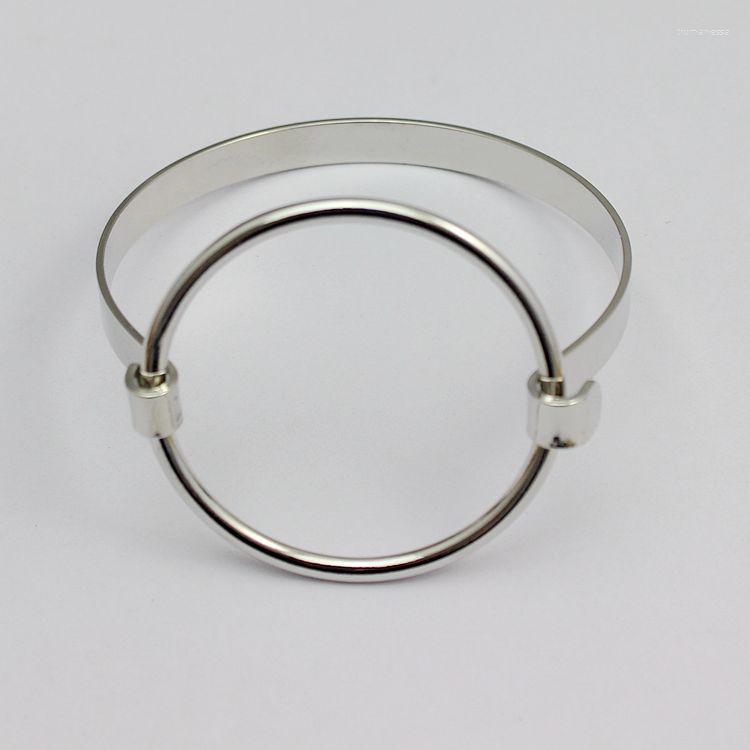 

Bangle The 2023 Exaggerated Fashion Show Smooth Round O Glyph Ladies Bracelets Raym22