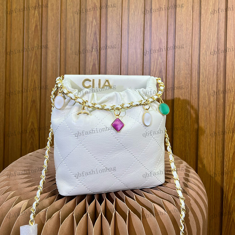 

Classic Mini Designer Womens Garbage Bag Shoulder Bag 22 Leather Diamond Beautiful Small Pendant Matelasse Chain Diagonal Bags Mini Makeup Case Zero Women 16x17cm, Black