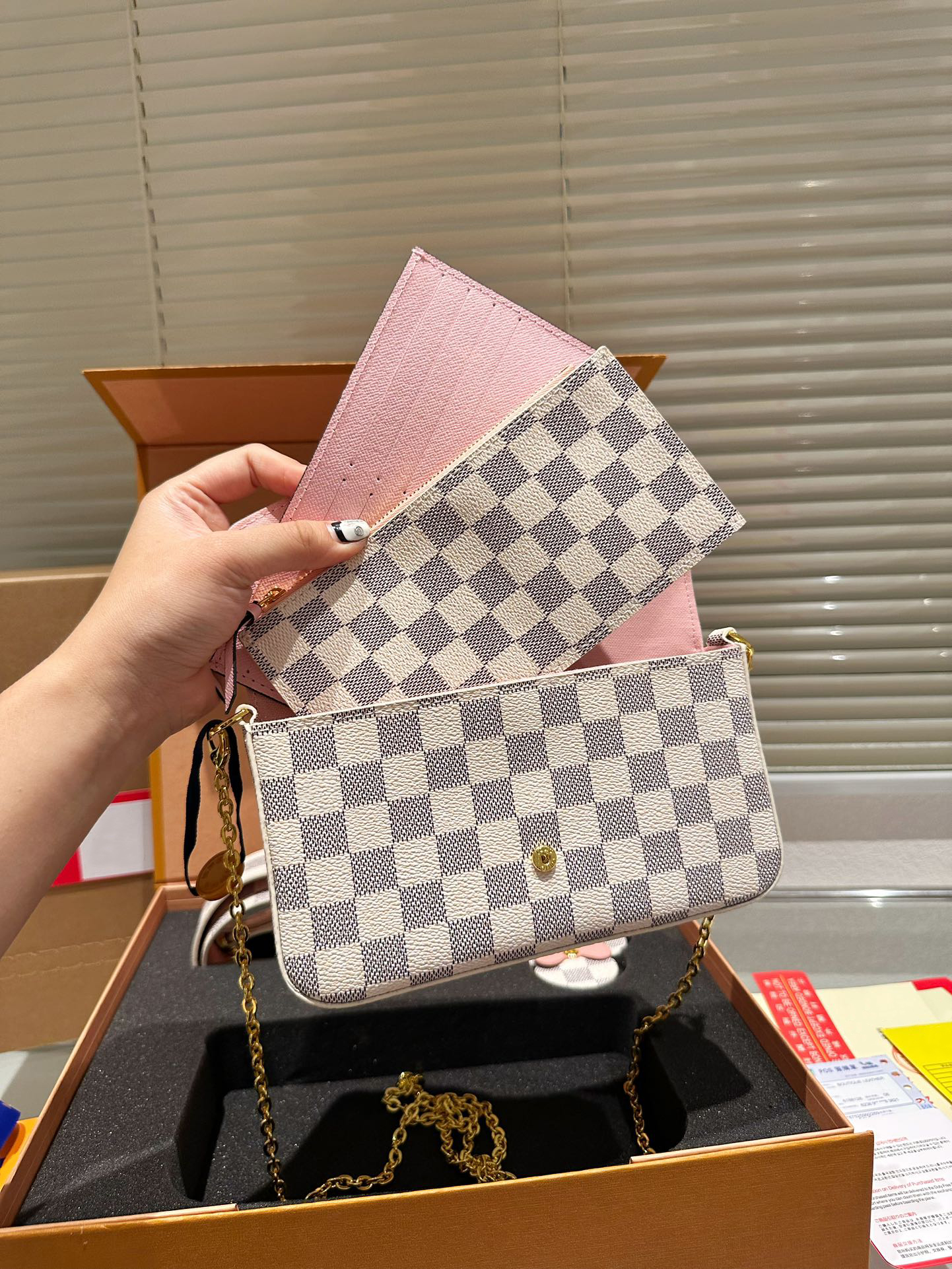 

Classic Bag Top Leather Shoulder Bag Brand Luxury Bag Chain 5A Quality Wallet Clamshell Design Fashion Plaid Flower purses crossbody designer bag