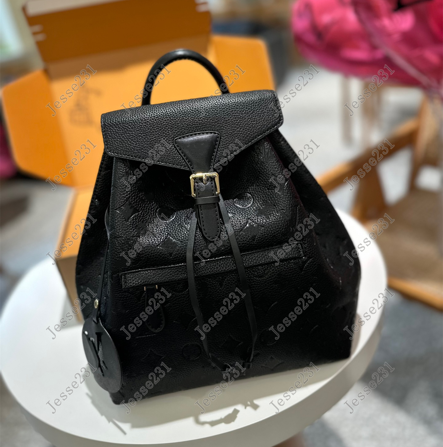 

7A Quality Classic Luxurys Designer bag womens Montsouris Genuine Leather Backpacks School Bag Backpack Style Purse Wallets Lady Travel bag Sport Outdoor Packs Bag, Embossing khaki