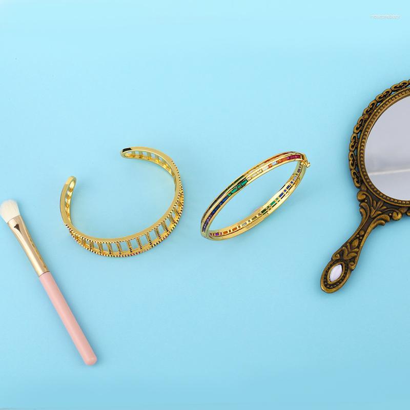 

Bangle FLOLA Multicolor Crystal For Women Adjustable Gold Plated Bangles CZ Rainbow Jewelry Gifts Brtc45