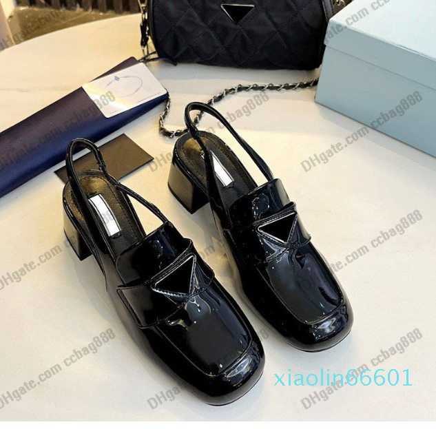 

Classic Womens Sandals Round Toes Slides Patent Leather Slingbacks Ladies Retro Wedding Shoe For Party Summer Mule