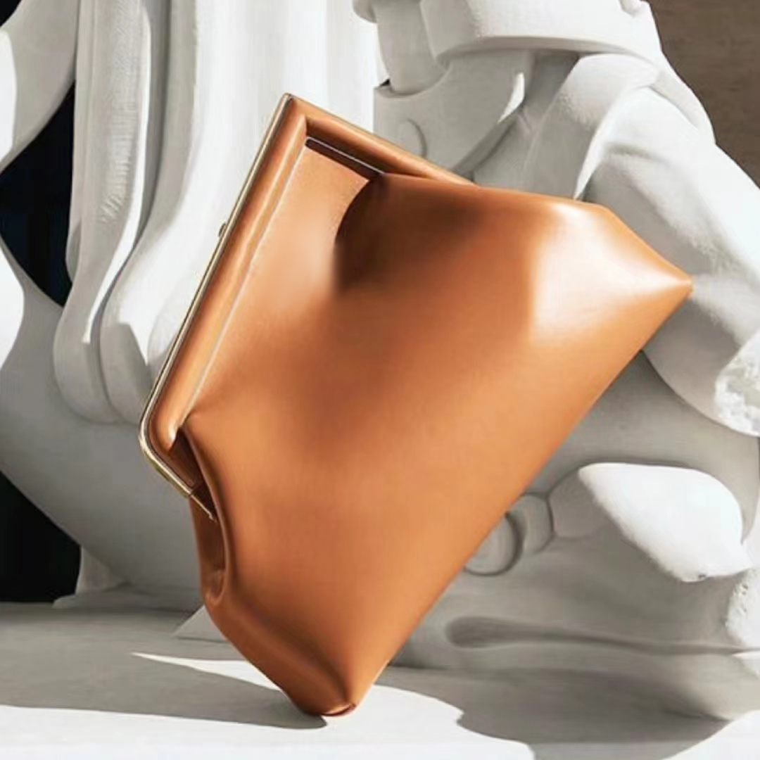 

Mens COOL Designer clutch Bags mini pochette Shoulder leather bag Classic brown flower purse and handbag fashion travel Bags Womens strap tote wallet crossbody bag, Patent leather white