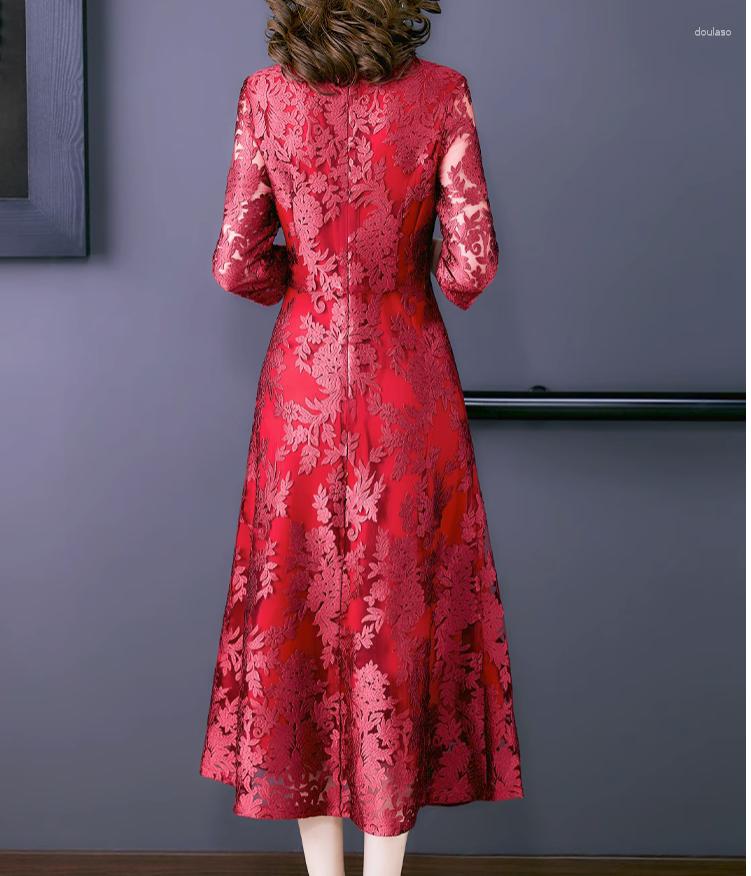 

Stage Wear High End Ximother-in-law Lace Embroidered Cheongsam, Red
