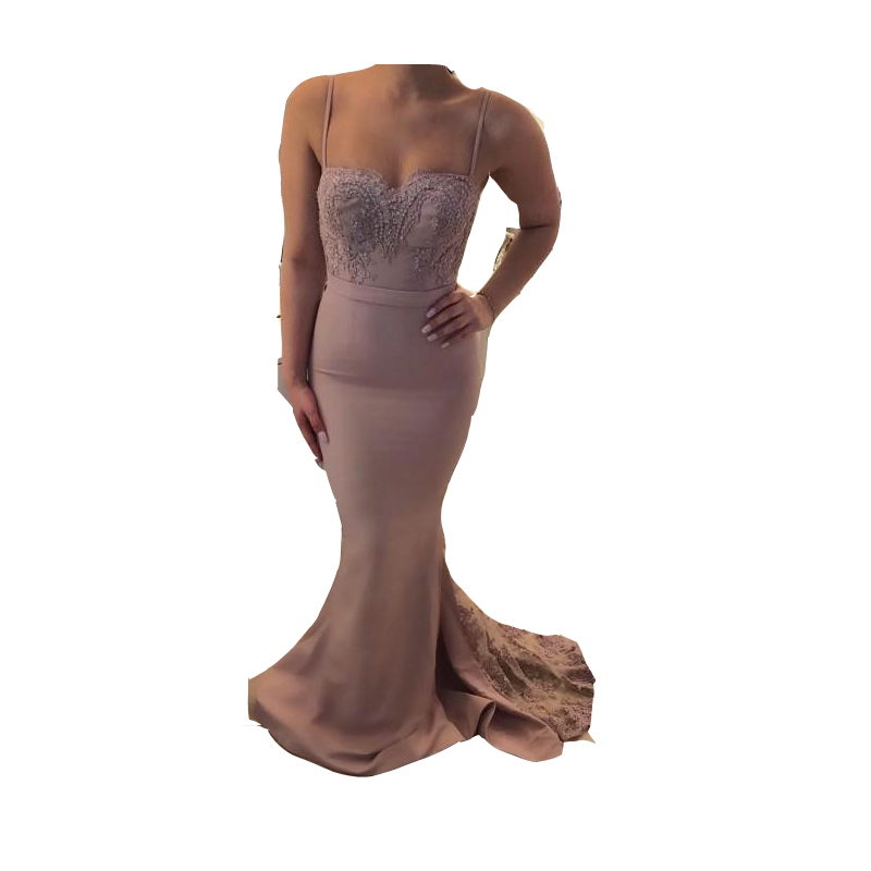 

2023 African Dusty Pink Bridesmaids Dresses Spaghetti Straps Mermaid Elastic Satin Lace Appliques Crystal Beads Open Back Formal Maid Of Honors Wedding Guest Gowns