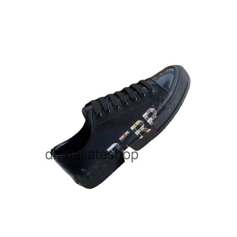 

designer shoes bur Check Cotton Sneakers High Edition Casual Little White Shoes Flat Bottom Canvas Lace Thick Bottom Versatile New Anti slip Sports Shoes Women Shoes, White black