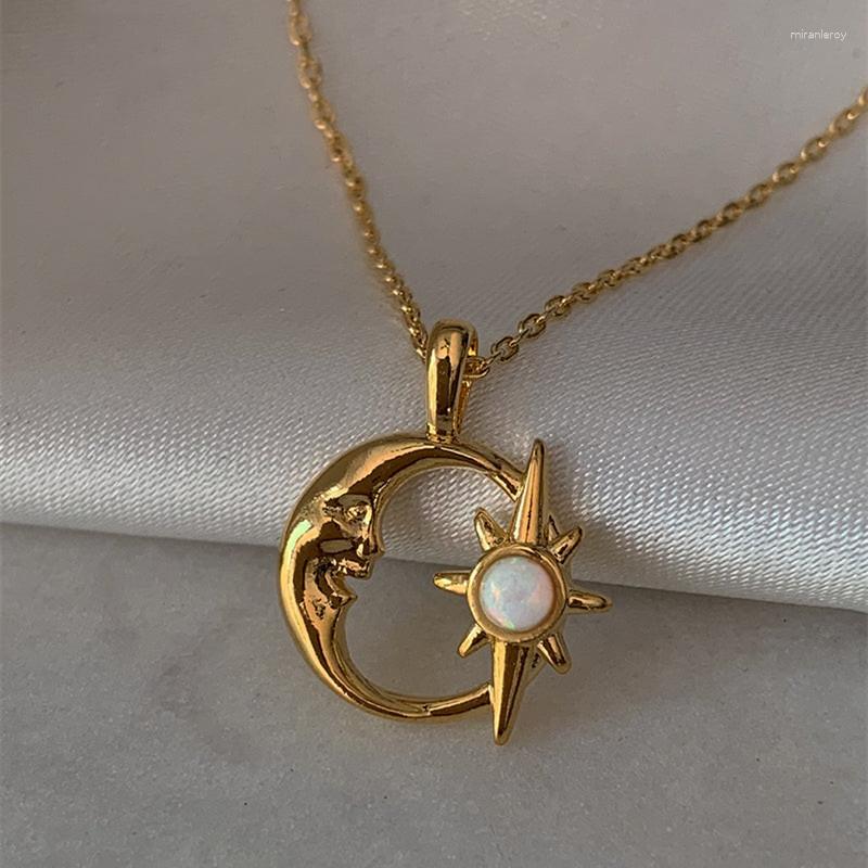 

Pendant Necklaces Crescent Moon Star Stone Necklace For Women Vintage Elegant Minimalist Jewelry Handmade Summer In