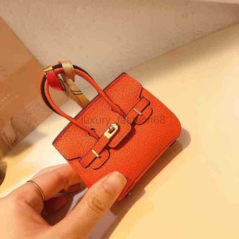 

Keychains H The Same Mini Bag Pendant Cute Simulation Leather Earphone Bag Lipstick Bag Fashion Car Key Chain Pendant Female T220909