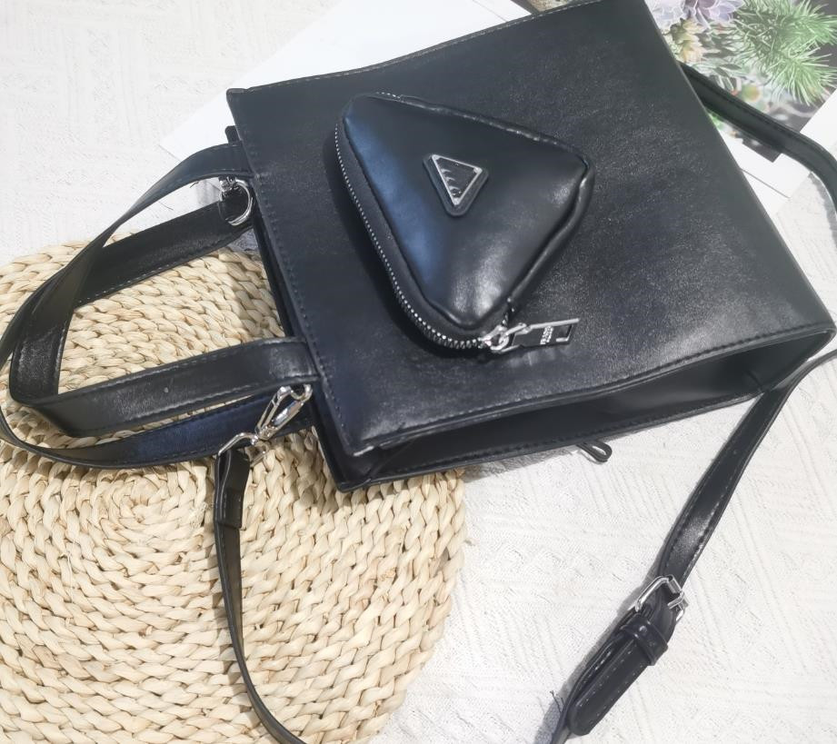 

Bucket bag New leather all-in-one portable large capacity single shoulder straddle bags All-match, 20*23*7cm