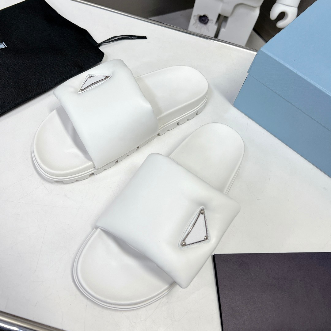 

Designer Slides Women Man Slippers Luxury Sandals Brand Sandals Real Leather Flip Flop Flats Slide Casual Shoes Sneakers Boots by brand W307 06, #1