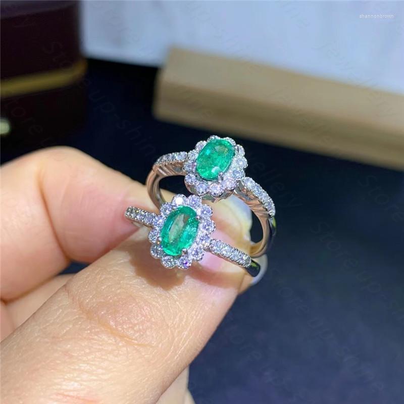 

Cluster Rings Women's Ring Natural Emerald 925 Silver Simple Design Fresh And Lovely Style