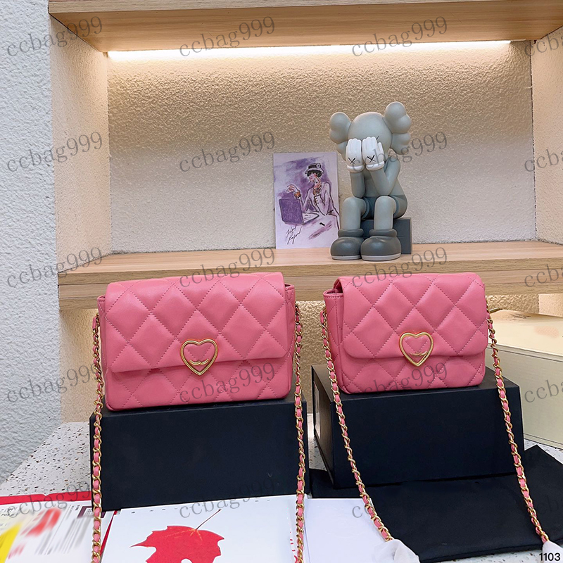 

Designer Womens Shoulder Bag Leather Clamshell Ringer Matelasse Chain Skew Straddle Bags Love Enamel Buckle Red Envelope Handbag Card Holder Cosmetic Case 18/21cm