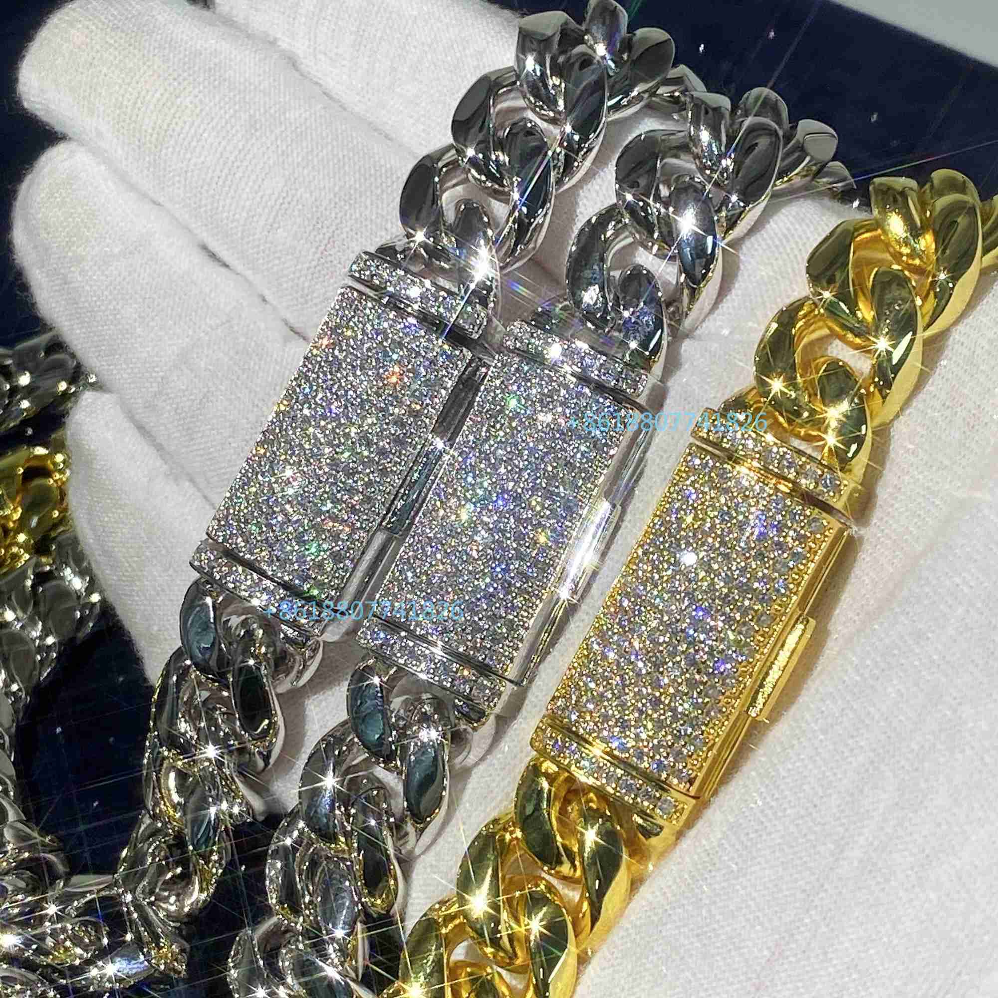

Iced Out Moissanite Diamond Box Fold Clasp for Cuban Chain Jewelry