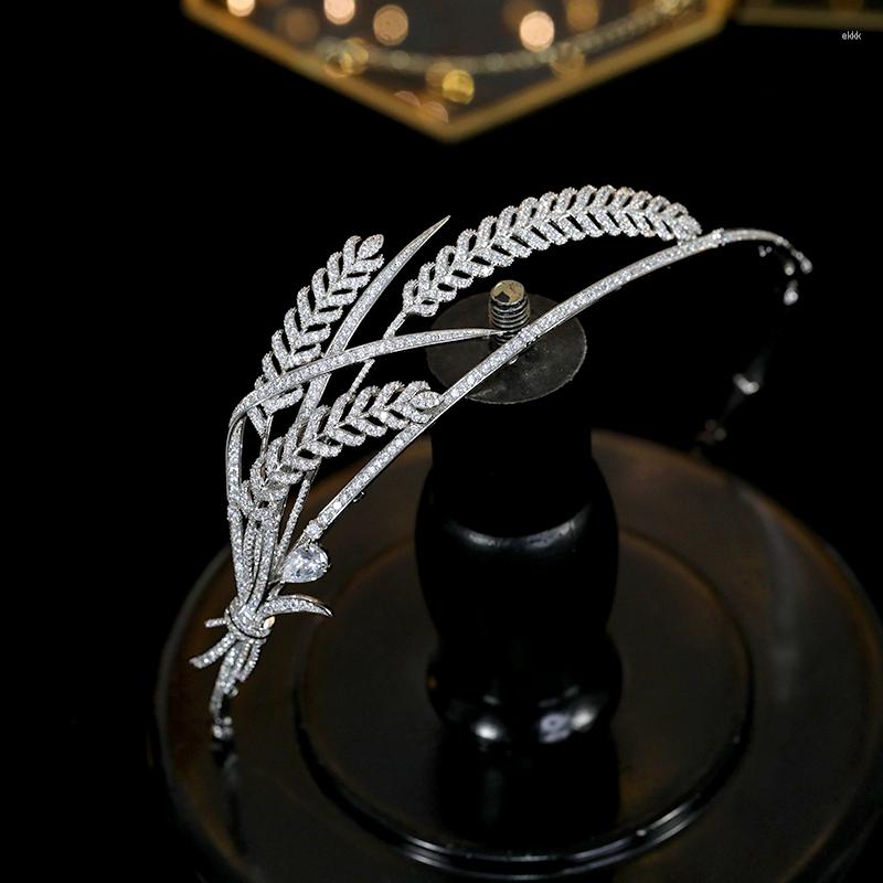 

Hair Clips Glittering Wedding Accessories Bride Mai Spike Royal Princess Crystal 3A CZ Headband Fashion Simple Engagement Tiaras Crown