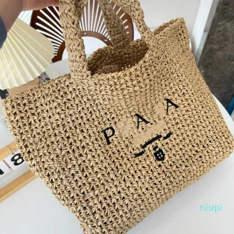 

2023 Designer Tote Bag Fashion Stripe Contrast Grass Woven Bag Large Woven Handheld Shopping Beach Bag, Black