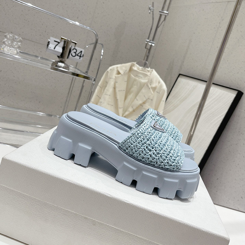 

Blue Toothed woven thick sole triangular buckle slippers Outdoor Shoes Summer Beach slippers foam runners designer sandals Free delivery, Color 2