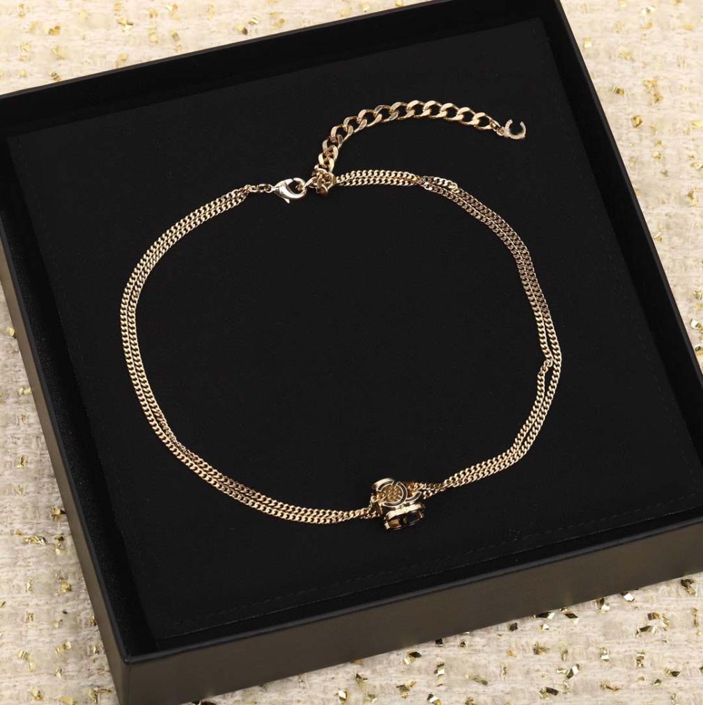 

2023 Luxury quality Charm stud earring with black white enamel pendant necklace have stap box PS7512A5298255