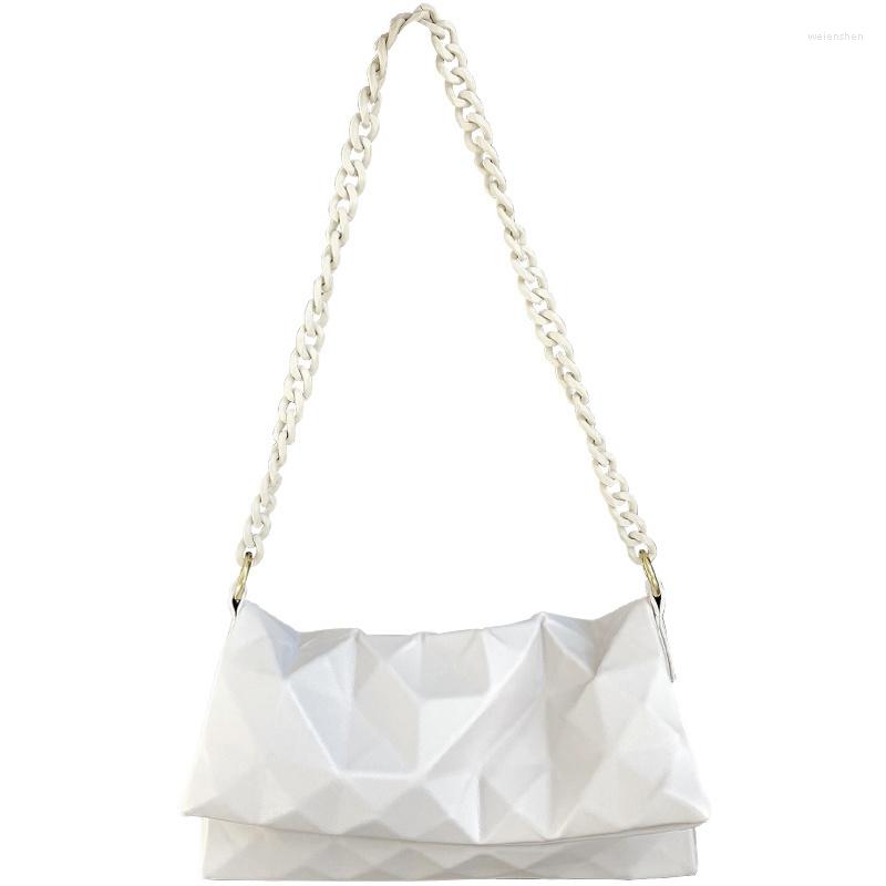 

Evening Bags French Geometric Underarm Bag Women's Summer 2023 Fashion Versatile Ling Lattice Chain Texture One Shoulder Messenger, Black