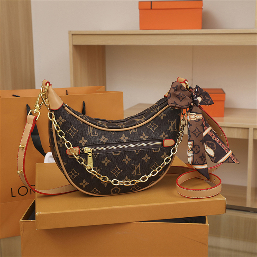 

Designer Shoulder Bag LOOP Half Moon Bag Selenodont Bag Brand Underarm Bag Women's Presbyopic Chain Bowl Bean Bag Shoulder Crossbody Fashion All-Match Selenodont Bag, Extra shipping