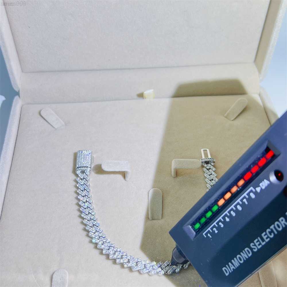 

Ready to Ship Hip Hop Bling Jewelry 8mm Vvs Moissanite Iced Out Cuban Link Bracelet Chain