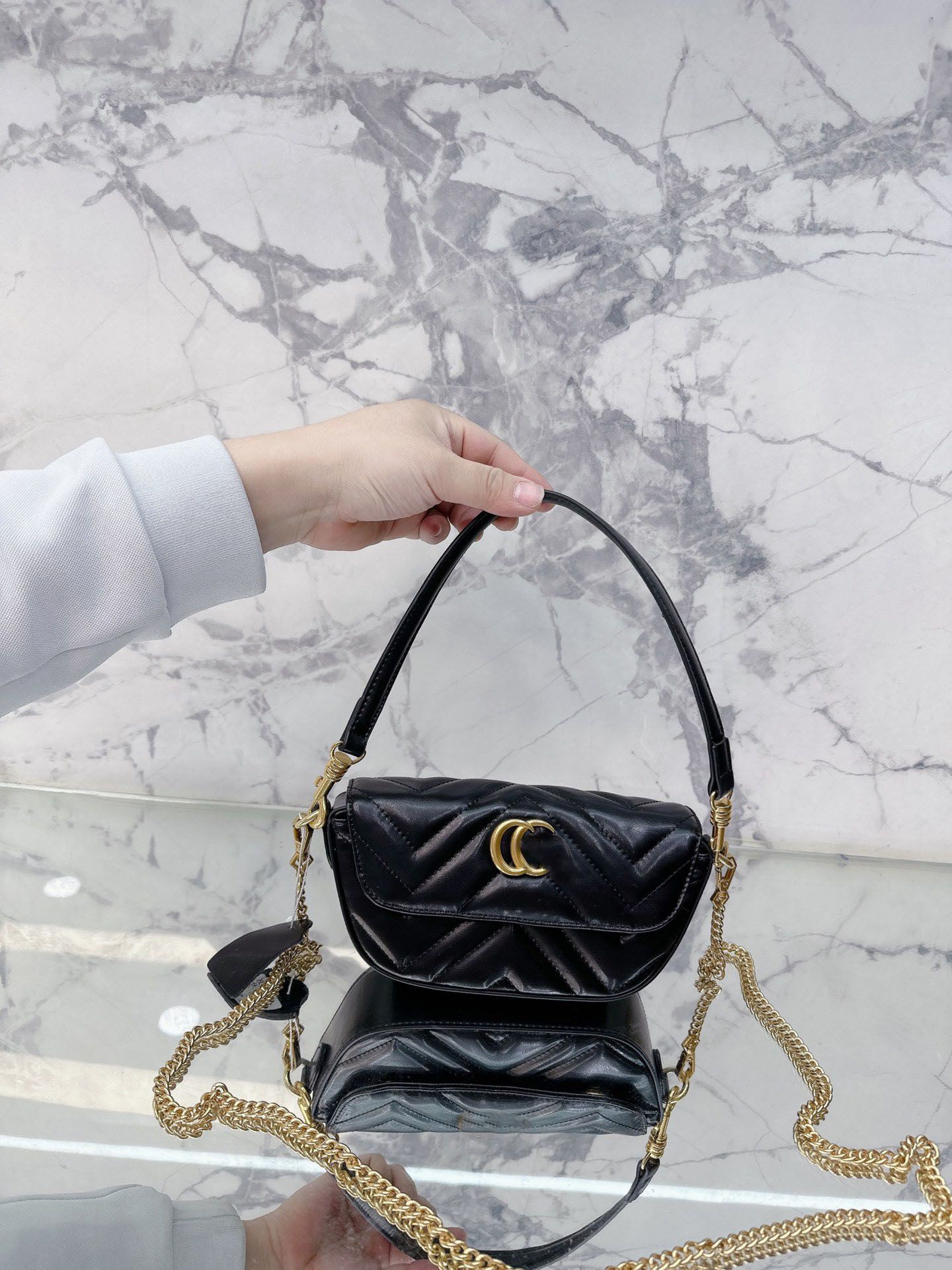 

Shoulder Leather Designer Luxurys Handbags Genuine Designers Cross Tote Bags Y Bag Box With Wallet Women Handbag Tassel Wallet Camera B Hmwp, Black