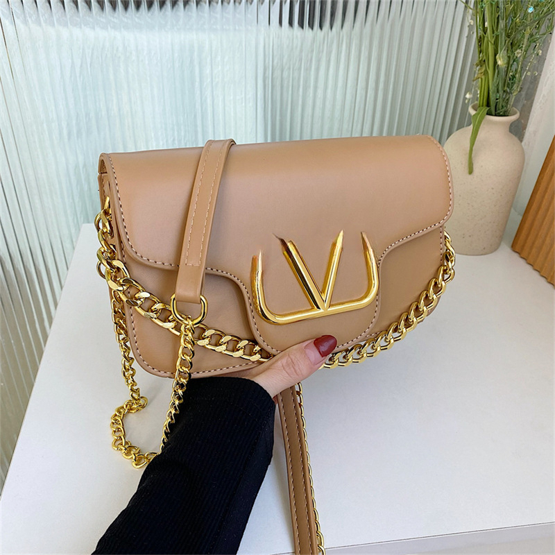 

High-end Women's Bag Wholesale New Fashion Chain Bag Shoulder Messenger Bags Small Bag Fashion, 23*13*7cm