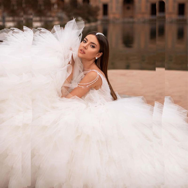 

Tiered Skirts Dubai Islamic Wedding Dress For Black Women V Neck Tulle Bridal Wedding Gown Beads Straps Women Dress For Bride, Silver