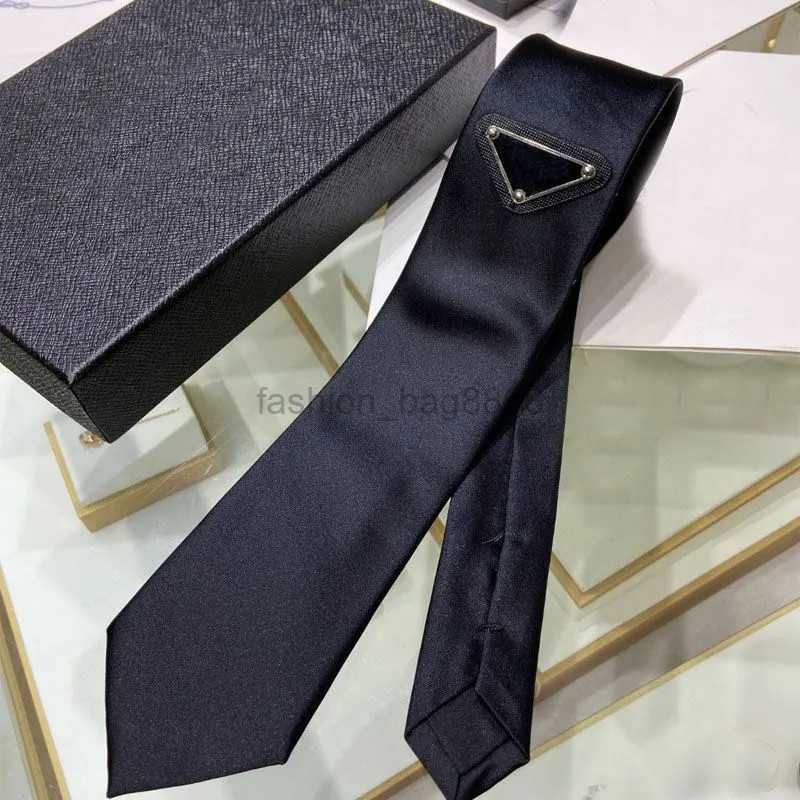

prad designer tie necktie Mens Women Fashion Neck Tie With Pattern Letters Neckwear Neckties inverted Triangle Geometric Letter Suit ties