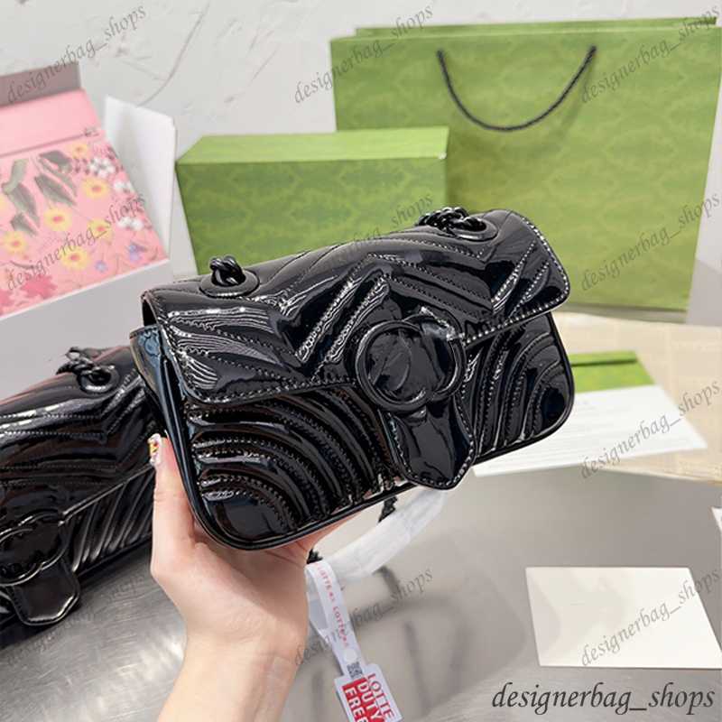 

Designer Bags Luxury Bags High Quality Leather Popular Models Crossbody Patent Leather Chain Shoulder Bags Soft Styling and Flap Closure Women Purse Handbag 230621, Black