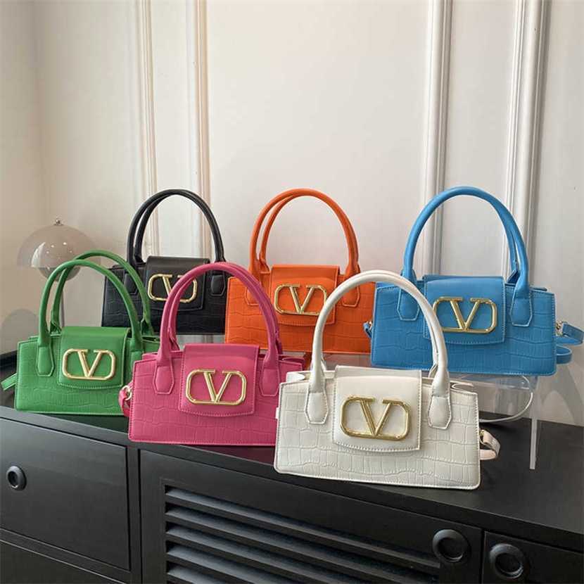 

Designer bag 2023 handbag Versatile Shoulder New Simple Women's Temperament Crocodile Hand Carrying Underarm, White10
