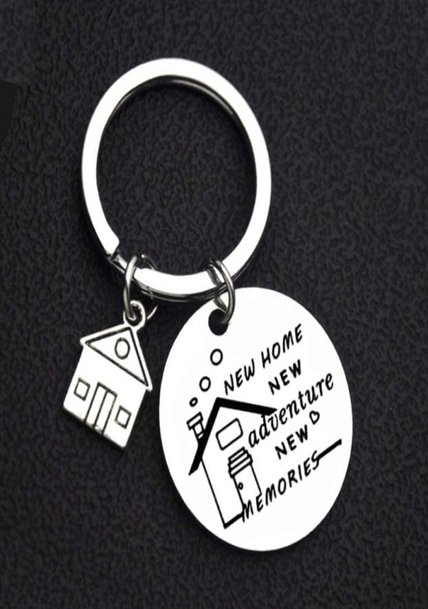 

New Home New Adventures Keychains Creative House Charms Titanium Stainless Steel Key Chains Keyring Housewarming Gifts1351296