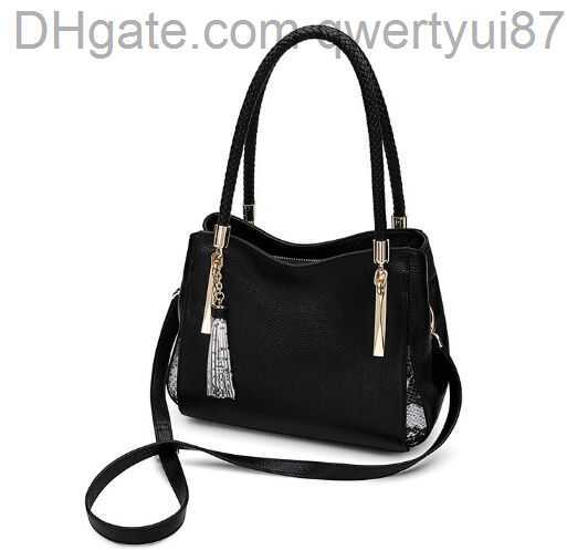 

Cosmetic Bags Cases Genuine Leather Women Soft Fashion Brand Messenger Female Large Handbag Totes Crossbody, Multi