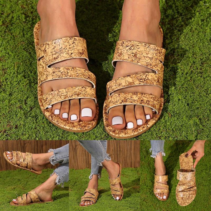 

Slippers Women'S Beach Sandals Hollow Casual Flat Shoes Retro, Yellow