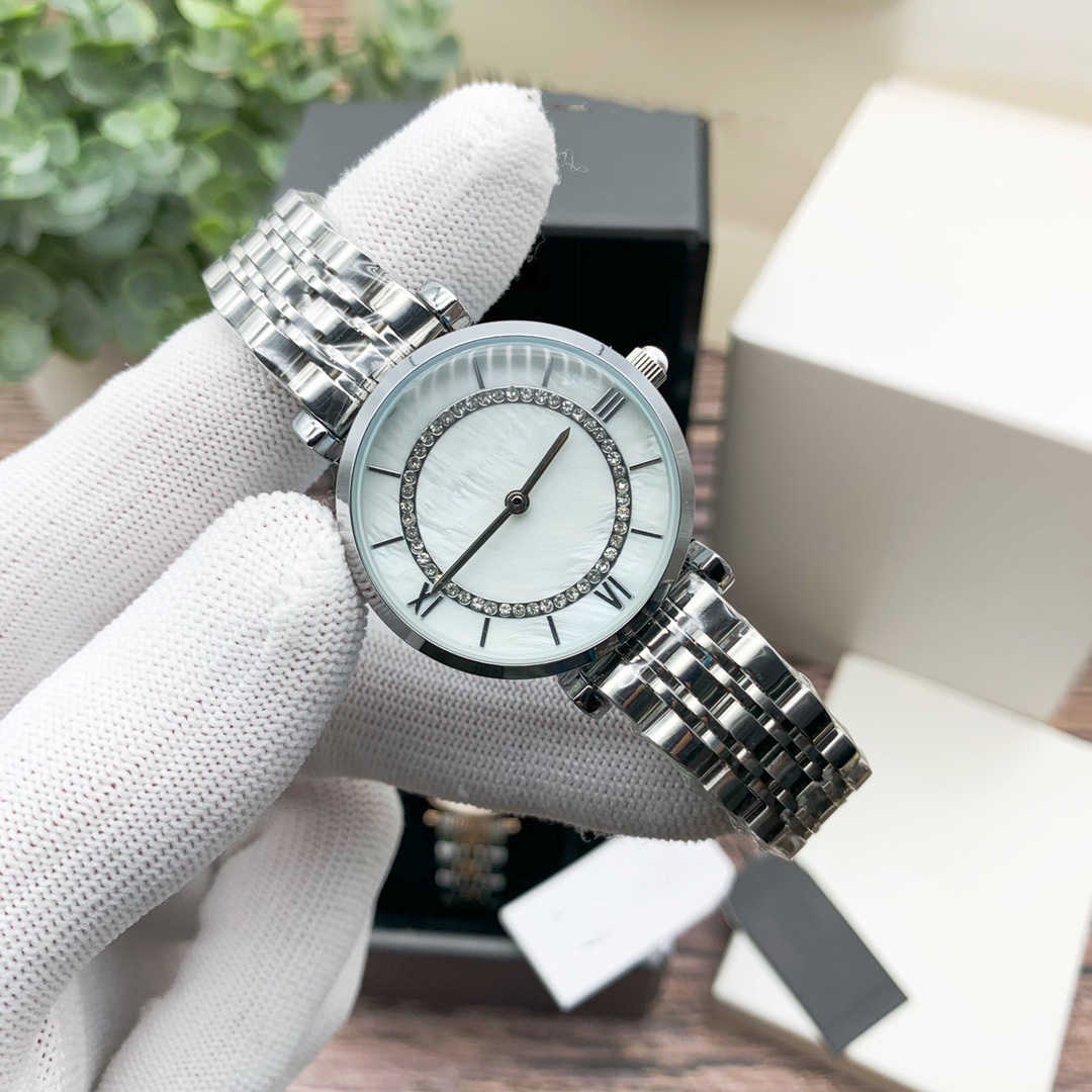 

Fashion Designer Womens Luxury Watch 32mm Quartz Movement Watches Womens Stainless Steel Dial Sapphire Stainless Steel Watch Band