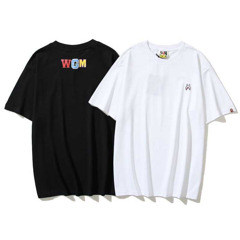 

Fashion designer luxury Summer fashion small label shark mouth embroidery print men's and women's Short Sleeve T-Shirt super high quality, White