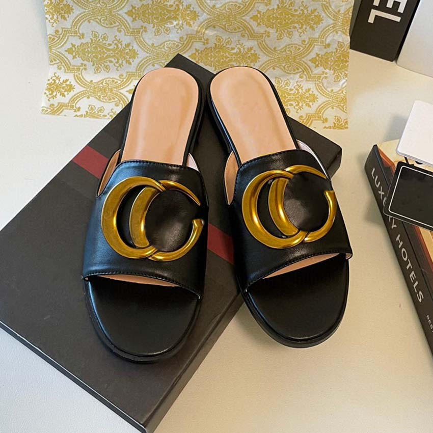 

2023 Designer Slippers Women's Sandals T-Table Same G Family Gold Button Leather Outdoor Flat Bottom Slippers Beach Sandals-1, # 1