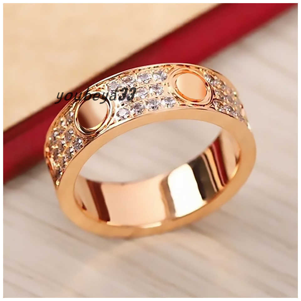 

Love Wedding Band Ring Diamond Screw Ring Diamond Rings For Women Ice Out Rings Man Jewelry Woman Designer Jewellery Bague Fiancaille Femme Vente Bijoux Schmuck