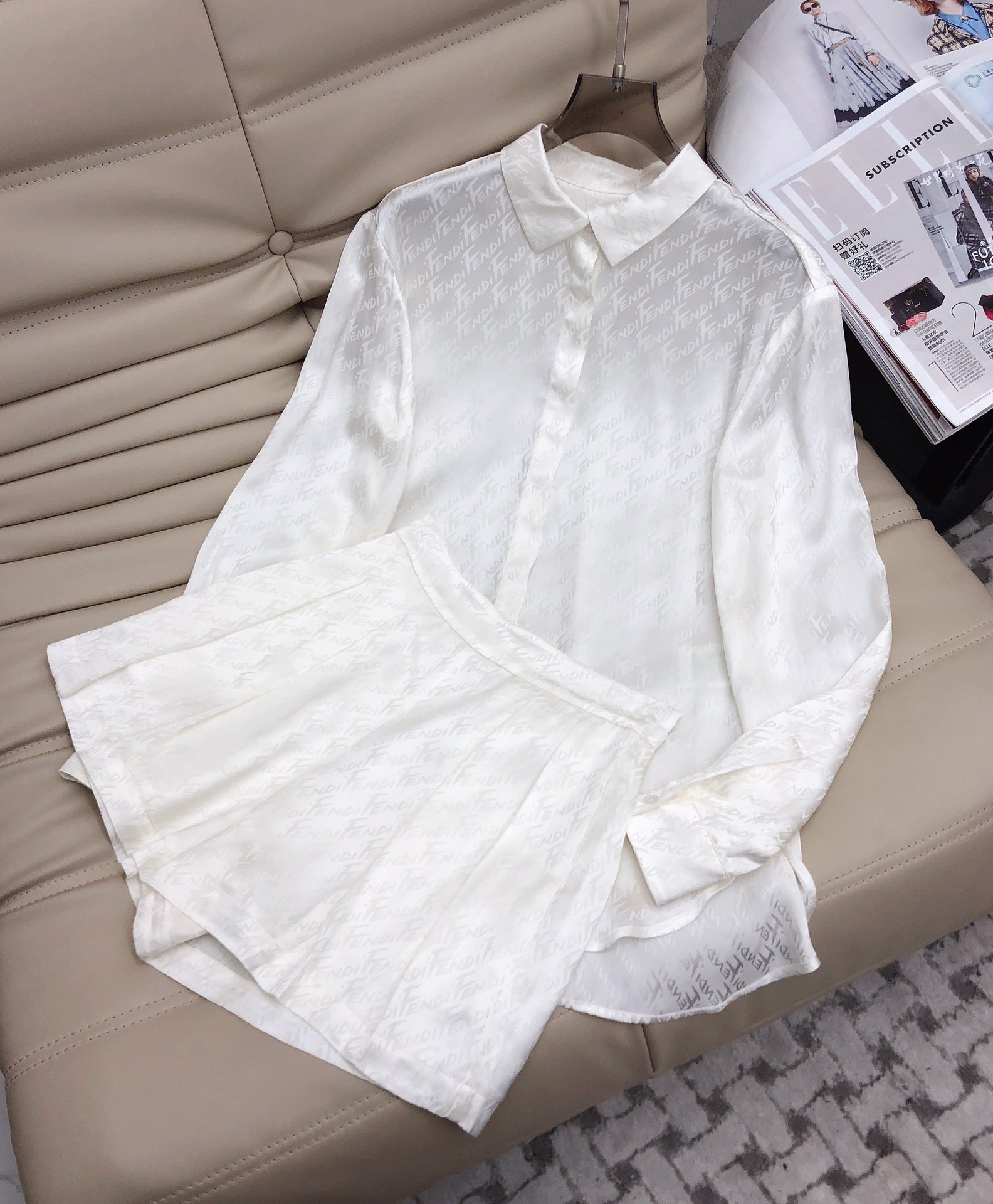 

Two Piece Dress European trendy brand 2023 latest series lapel letter printed long sleeved shirt and shorts two-piece set, Black