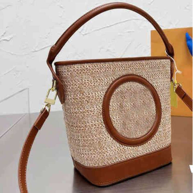 

NEW Shoulder Bag Woven Handbag Summer Buckets Bags Women Designer Handbags Tote Leather Crossbody Bags Large Capacity Lady Travel Bag Purse 220414, Split