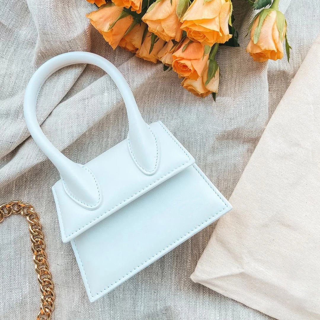 

Luxurys Designers Bags Le Chiquito Noeud hourglass sling gift MINI Large Medium clutch Leather envelope tote Crossbody womens men famous lady handbag Shoulder bag