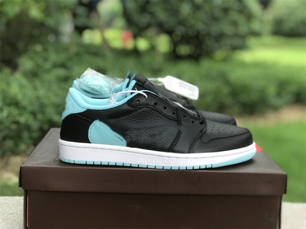 

Basketball Shoes Ts TF Black Blue Jumpman 1 Low OG SP Designer With Original Box