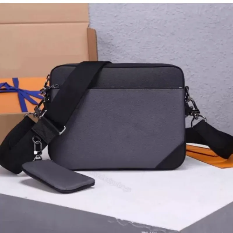 

Luxury Designer fashion shopping wallet Camera Cases card pockets handbag Top quality men tote Shoulder Bag, Dark blue plaid